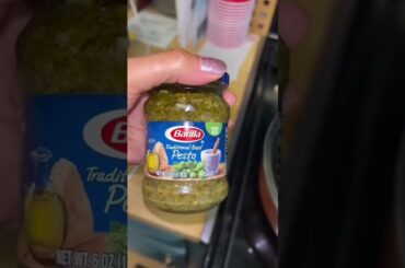 Basil pesto spaghetti with Italian meatballs #shorts #cooking #recipe #easyrecipes