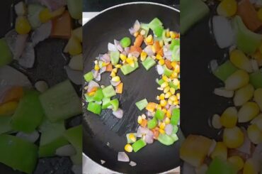 White Sauce Pasta | Creamy & Cheesy White Sauce Pasta #food #ytshort #shorts #trending