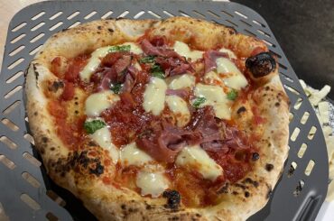 First time making pizza in our new EffeUno 509 / third time ever making Pizza