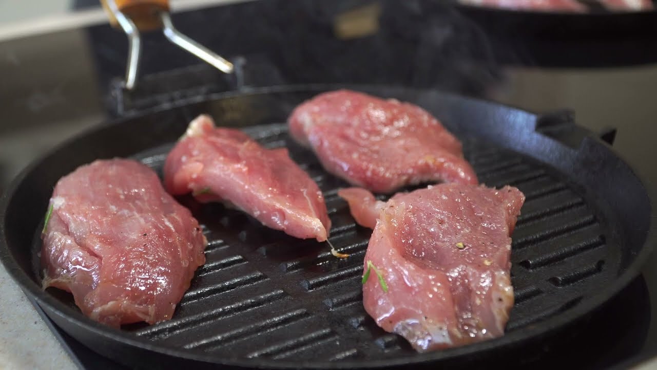 My friend from Italy has been cooking this recipe! Few people cook pork tenderloin like this! ASMR My friend from Italy has been cooking this recipe! Few people cook pork tenderloin like this! ASMR