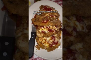 Trying ITALIAN FOOD for the FIRST TIME!