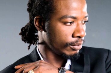 Gyptian- Wine slow (Lyrics)