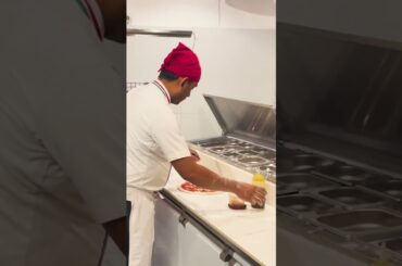 Take a Bite of Authentic Italian Pizza at Pizzeria da Susy!