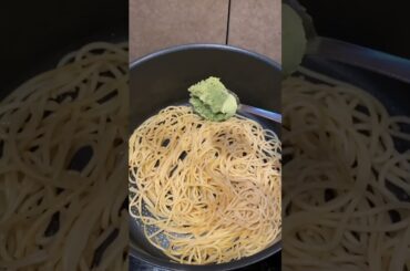 Spaghetti au pesto