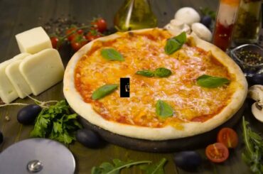 Italian Cuisine - Pizza Margherita