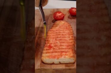 brushed tomatoes bruschetta Italian recipe #shorts