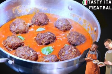Italian Meatballs In Tomato Sauce | Traditional Italian Meatballs In Tomato Sauce Recipe