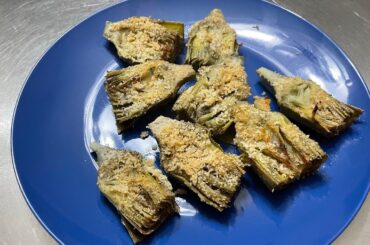 How to make a tasty appetizer with Artichokes! #cookingchannel #homemade #italiancooking #tastyfood