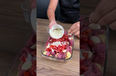 Add meat to potatoes! An incredibly delicious recipe for dinner!