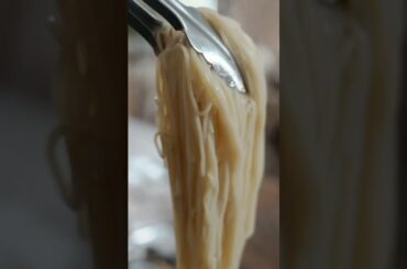 Spaghetti Aglio E Olio #shorts | Recipe link in comment section