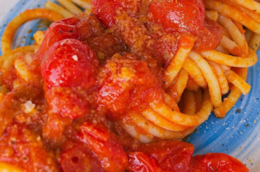 BUCATINI all'AMATRICIANA