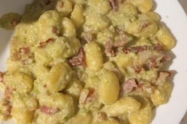 Leek gorgonzola gnocchi bacon