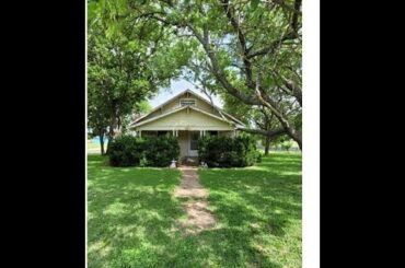700 Waco Street for sale in Italy, TX 76651 - Residential