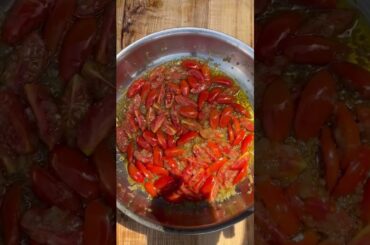 Clam and 'Nduja Pizza