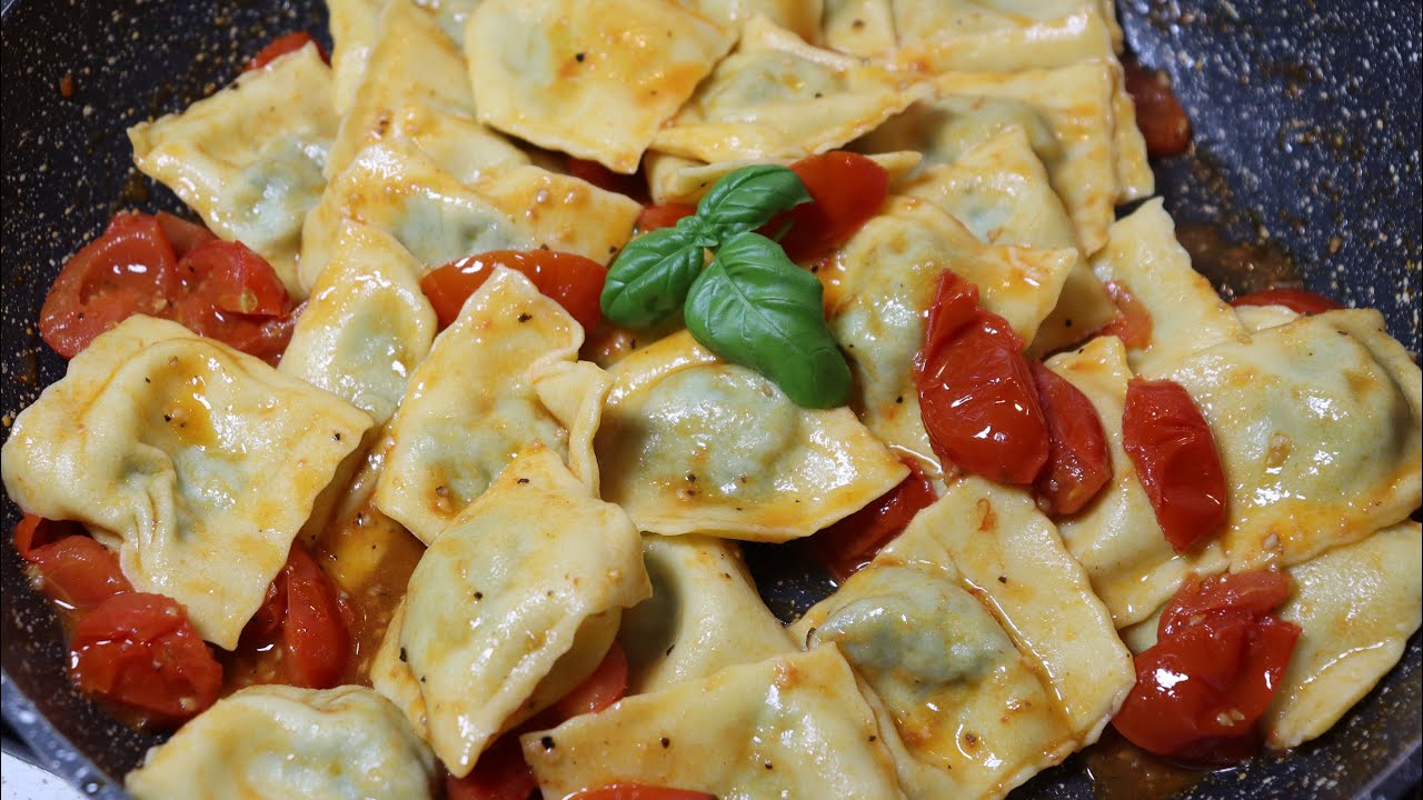 HOMEMADE ITALIAN RAVIOLI | PASTA DINNER RECIPE | PASTA RECIPE | RICOTTA PARMESAN AND RICOTTA RAVIOLI HOMEMADE ITALIAN RAVIOLI | PASTA DINNER RECIPE | PASTA RECIPE | RICOTTA PARMESAN AND RICOTTA RAVIOLI