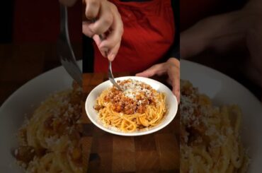 ASMR | Pasta alla bolognese ! #Shorts