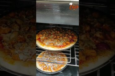 Perfect Dough and Pizza at home With full recipe | Easy method Full Recipe #shortsvideo #pizza