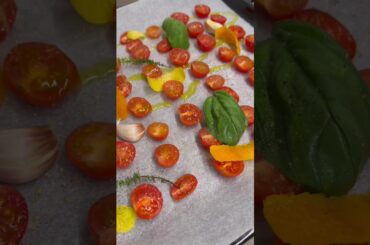 Pasta fredda con bresaola, rucola e pomodorini confit: la ricetta sfiziosa