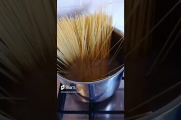 Spaghetti aglio e olio #shorts