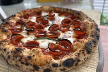 Big Sting. Little Sting. 🐝