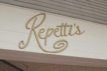 This place offers traditional Italian dishes (Part 1)