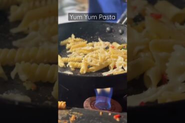 Delicious Veggie Pasta | White Sauce Pasta | Alfredo Pasta | Special Pasta #shorts #italiancuisine
