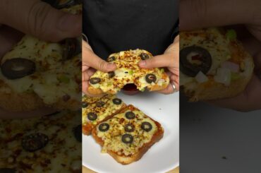 Instant Mini Pizza ASMR Cooking #shorts #food #pizza #cooking #indianasmrworld #asmr