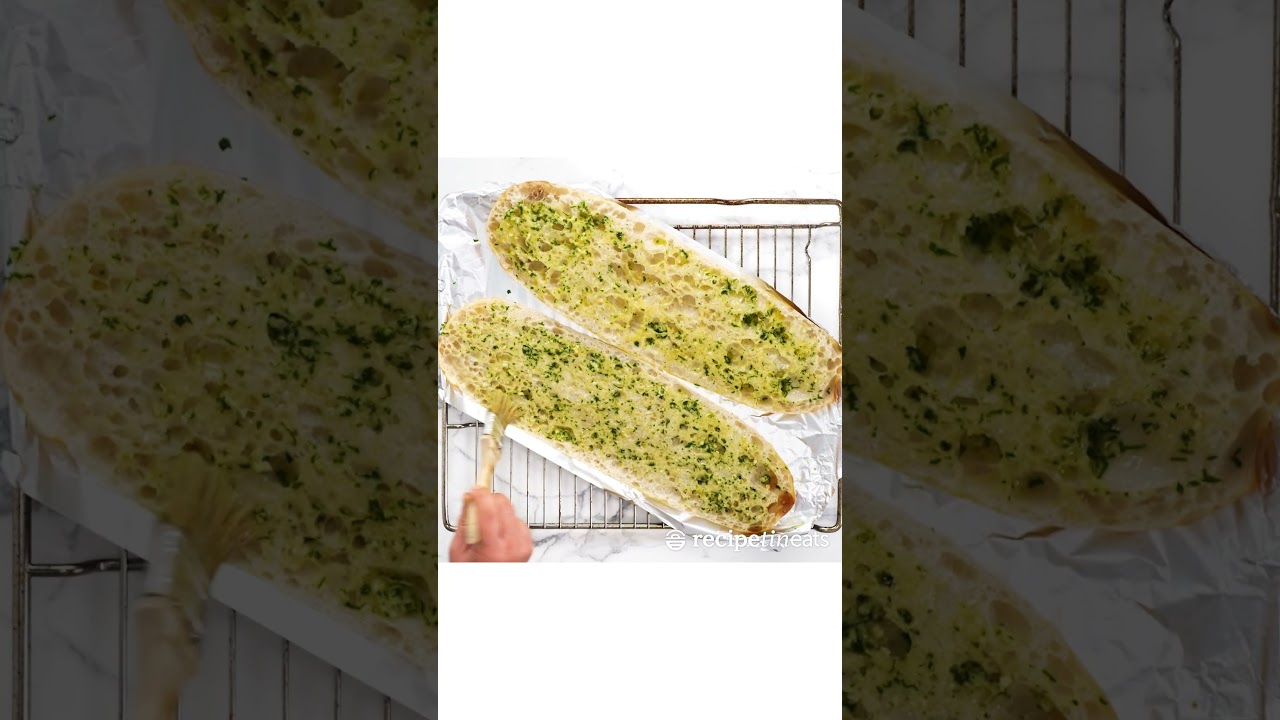 Garlic Bread Pizza Garlic Bread Pizza