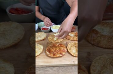 Fry the pastry dough and make this easy and delicious snack. Children will love!