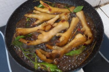 chicken feet, coca stew, better than kfc, italian food, junk food, delicious, you should try it once