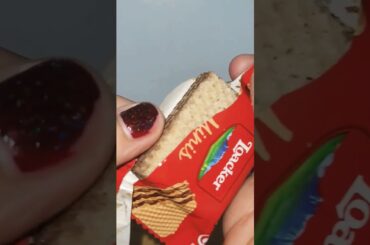 WOW AMAZING LOACKER HAZELNUT MINIS #asmr #satisfying #food #chocolate #mini #kids #trend #short