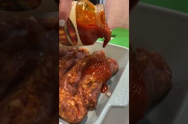 Low-Carb Recipe - 3-Ingredient Italian Stuffed Sausage