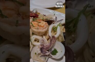 Myths Muncher Ep 15 - Trust Online Reviews - Voted Best Italian Restaurant #foodshorts #italianfood