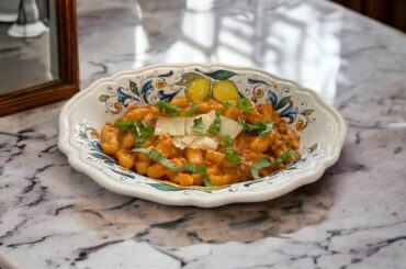 Homemade gnocchi tossed in my spicy pork ragù made with peperoncini, pancetta, e carne di maiale macinata. Topped with shaved Parmigiano Reggiano and basil chiffonade. For the gnocchi dough, I used yellow potatoes, egg, salt, farina tipo 00, and semolina.
