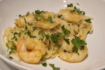 GARLIC SHRIMP PASTA