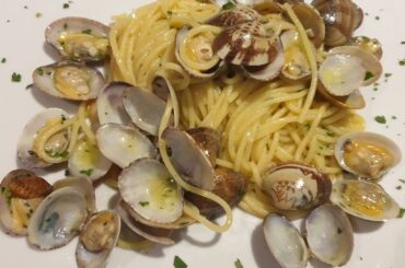 [OC] Spaghetti alle vongole [pro]