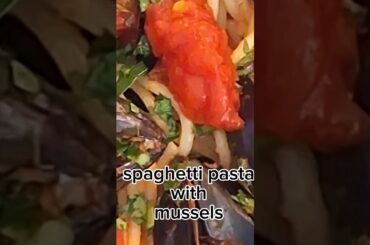 spaghetti pasta with mussels,how to cooking pasta with mussels, chefcocoperry, italian food