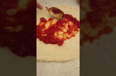 Gennaro's Perfect Pizza #shorts