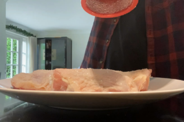 I think I have made about a 100 different varieties of chicken cacciatore, normaly I’d serve it with potatoes, polenta, or bread but didn’t have any so I made lemon parm orzo.