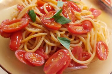 Spaghettoni al pomodoro