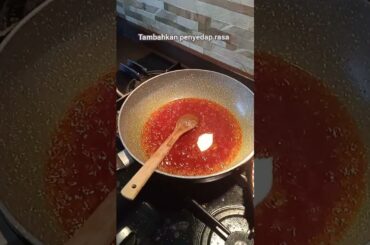 jualan keripik Balado di Italy kenapa gak!? #keripiksingkong #keripikbalado #shorts