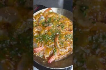 if you don't mop the sauce, the sauce isn't good enough.