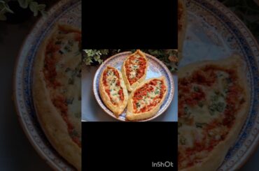 How To Make Turkish Pide | Fatayer Recipe #shorts #youtubeshorts #viral