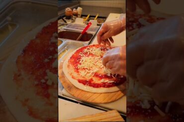 How To Properly Cook a Pizza #shorts