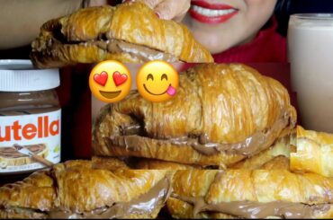 ASMR | Nutella  Croissant ( Eating Sounds)#nutella #croissant #italy #chocolate #asmr#asmrsounds