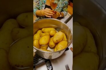 People all over the world are obsessed with Authentic Swiss Raclette (Cheesy Delight)#shorts#recipe