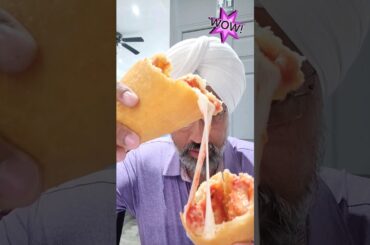 Panzerotti Cheese Pull | #shorts #food #panzerotti #foodie