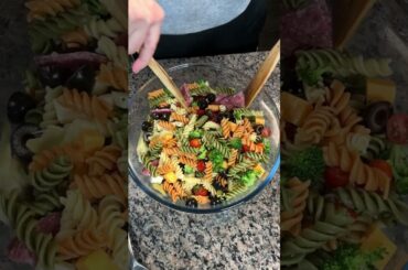 Easy Italian pasta salad!