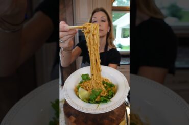 Spicy Peanut Noodz. Back to School; College Series | Ep. 3