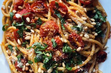 Bucatini with tomato sauce, slow roasted tomatoes, toasted pine nuts, fresh basil, Parmesan.